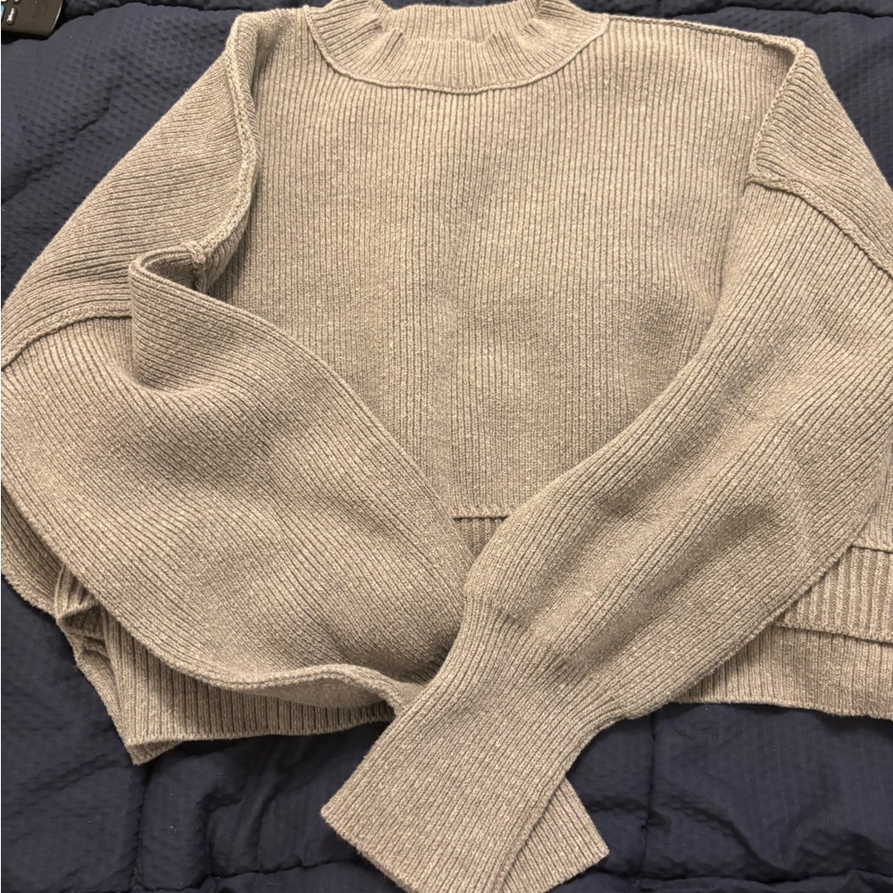 Free People grey  Ribbed Turtleneck Sweater size S worn twice